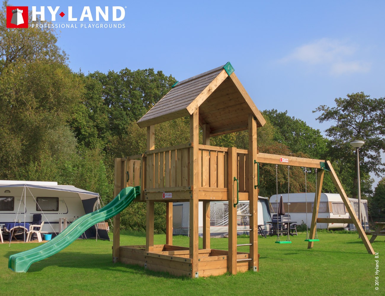 Hyland 3s se skluzavkou a houpačkami