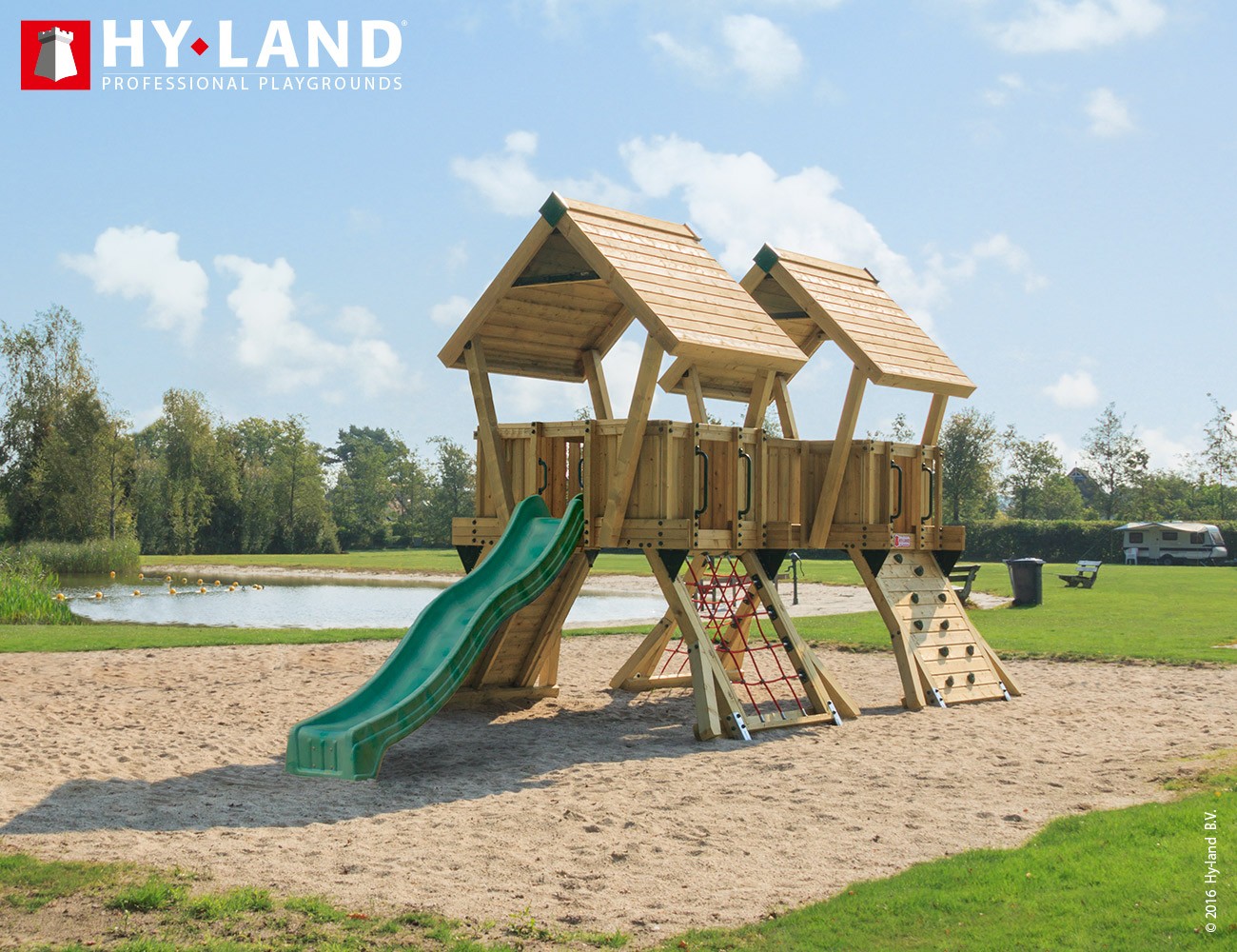 Hyland Q4 se skluzavkou