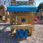 Hřiště Jungle Fort  se skluzavkou, modulem MiniMarket a houpačkami 2-Swing X´tra