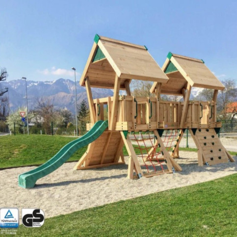 Hyland Q4 se skluzavkou