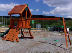 Dětské hřiště HY-Land určené pro veřejné prostory má certifikát bezpečnosti EN 1176