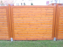 Plná plotová zástěna zajistí vaše soukromí