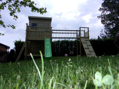 Výroba herní věže Jungle Farm rozšířenou o mnoho herních prvků 