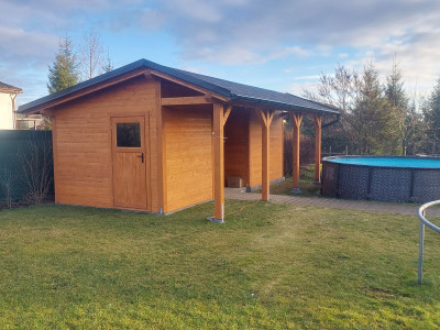 Stavba venkovní sauny a zatepleného zahradního domku