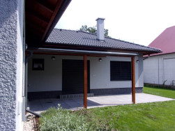 Pergola zastřešená šindelem je daleko těžší  než zastřešení polykarbonátem