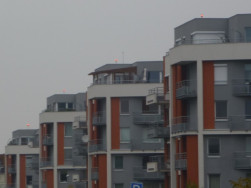 Dřevěnou pergolu jsme opravdu montovali na terase v šestém patře