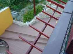 Tato pergola bez zastřešení plní hlavně funkci estetickou
