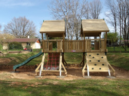 Hern&iacute; věže montovan&eacute; ve veřejn&yacute;ch prostorech mus&iacute; m&iacute;t certifik&aacute;t dle ČSN 1176