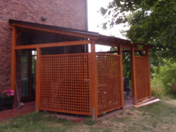 Stře&scaron;n&iacute; z&aacute;klop jsme vyrobili z 19 mm siln&eacute; smrkov&eacute; palubky