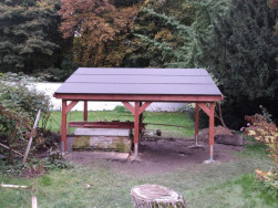 Na palubkov&yacute; stře&scaron;n&iacute; z&aacute;klop jsme položili izolaci