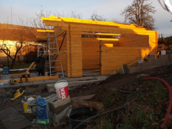 U gar&aacute;že Geir jsme prodloužili předn&iacute; přesah o 3 metry