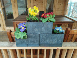 Flexi Element osazen&yacute; jarn&iacute;mi petrkl&iacute;či