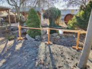 Povrchová úprava dřevěného zábradlí byla provedena lazurou na dřevo